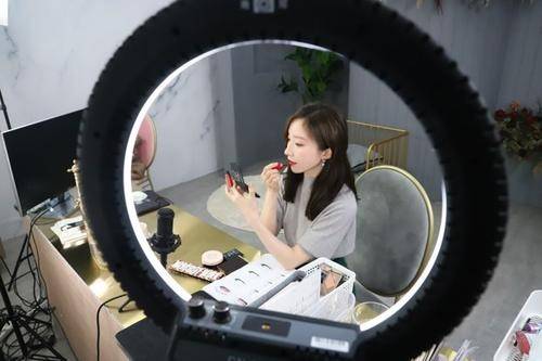 普通观众,没法看直播时,快速知道比赛进展的小妙招 普通观众,没法看直播时,快速知道比赛进展的小妙招