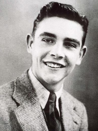 说到这里，007球探足球比分直播，足球迷的心跳见证者